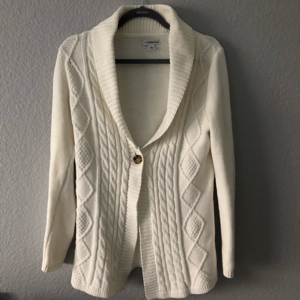 Croft & Barrow long cream sweater